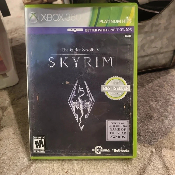 The Elder Scrolls V Skyrim for Xbox 360 - Picture 1 of 3